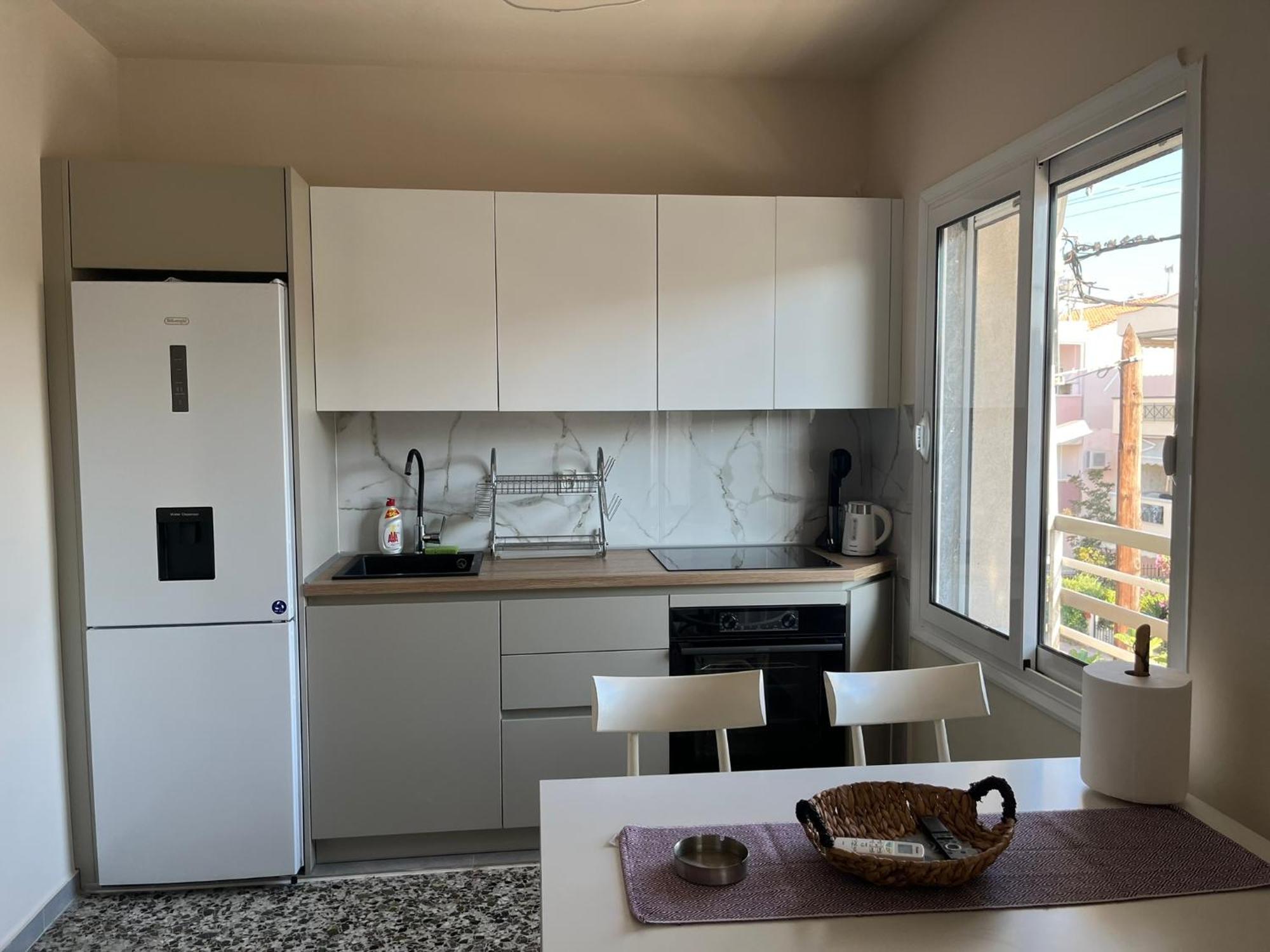 Mz Apartment เนอาเปรามอส ภายนอก รูปภาพ