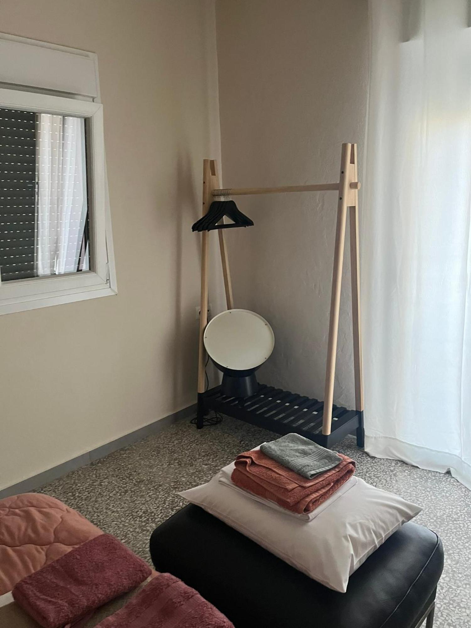 Mz Apartment เนอาเปรามอส ภายนอก รูปภาพ
