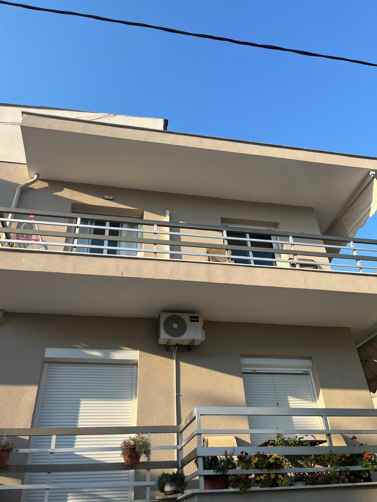 Mz Apartment เนอาเปรามอส ภายนอก รูปภาพ